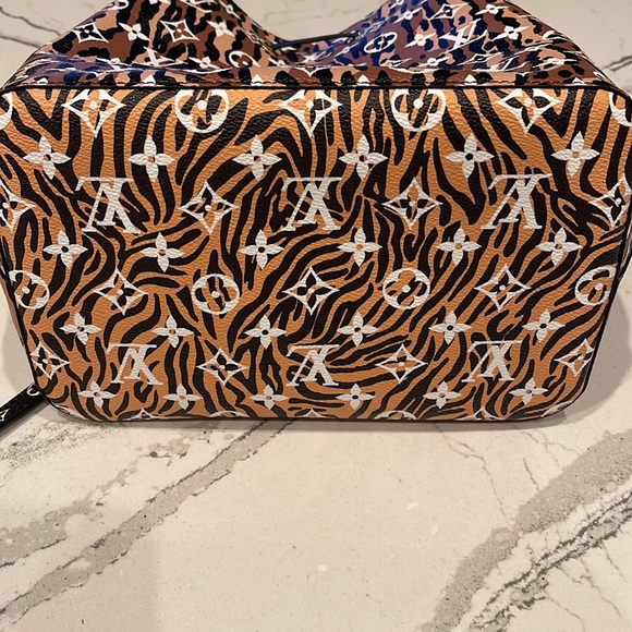 NWOT Authentic Neo Noe Wild at Heart - Picture 5 of 8